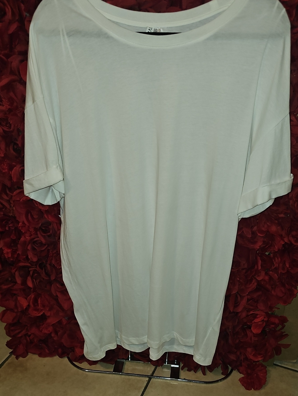 Divided Oversized Short-Sleeve Crewneck Tee in White Size Xlarge Brand New